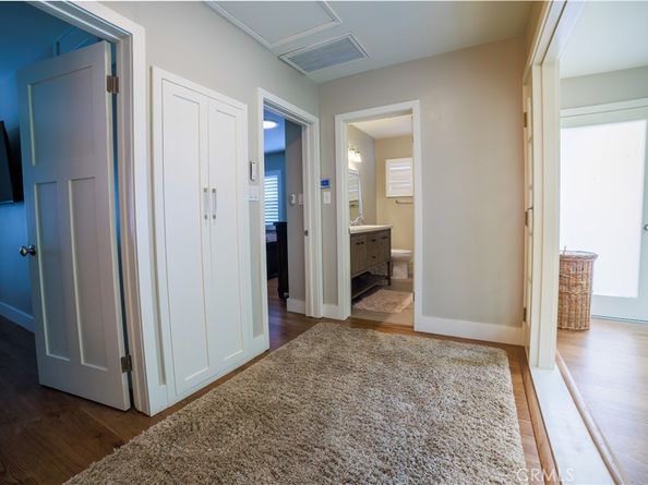 1118 N Beverly Glen Boulevard, Los Angeles CA 90077