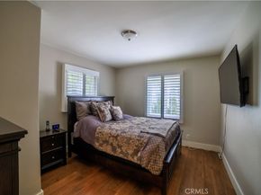 1118 N Beverly Glen Boulevard, Los Angeles CA 90077