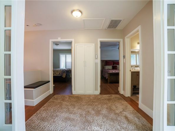 1118 N Beverly Glen Boulevard, Los Angeles CA 90077