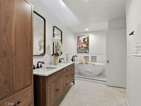 2203 3rd Street 1, Santa Monica CA 90405