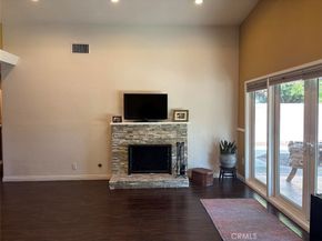 6914 Andasol Avenue, Lake Balboa CA 91406