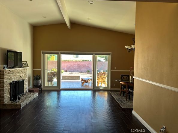 6914 Andasol Avenue, Lake Balboa CA 91406