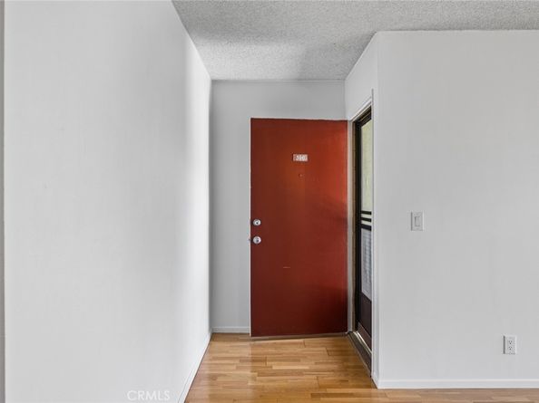 4919 Indian Wood Road 396, Culver City CA 90230