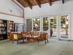 4919 Indian Wood Road 396, Culver City CA 90230