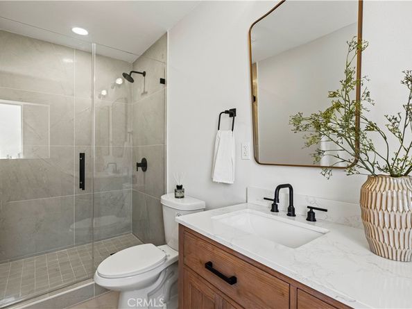 9712 Saloma Avenue, North Hills CA 91343