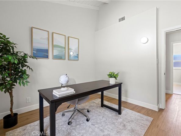 9712 Saloma Avenue, North Hills CA 91343