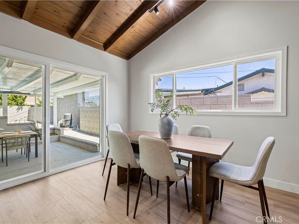 9712 Saloma Avenue, North Hills CA 91343