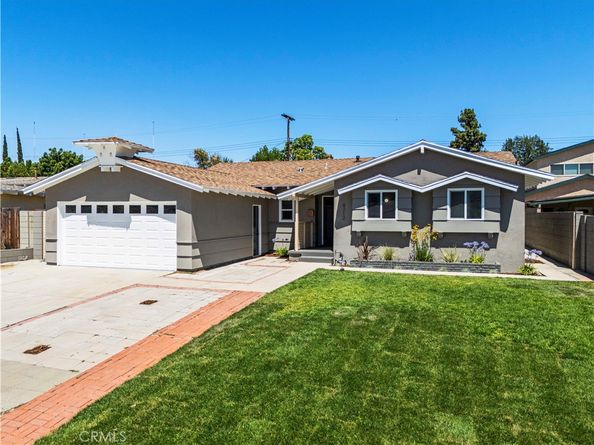 9712 Saloma Avenue, North Hills CA 91343