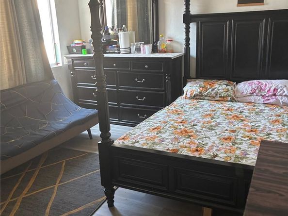 15527 Parthenia Street 18, North Hills CA 91343