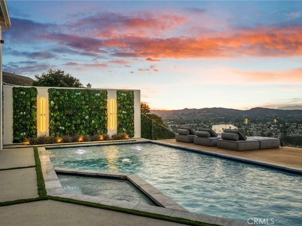 32075 Canterhill Place, Westlake Village CA 91361