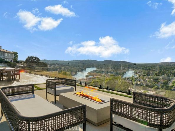 32075 Canterhill Place, Westlake Village CA 91361