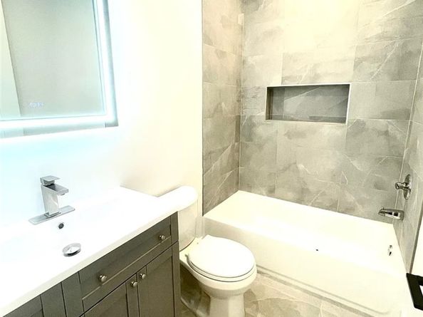 5314 Wilkinson Avenue, Valley Village CA 91607