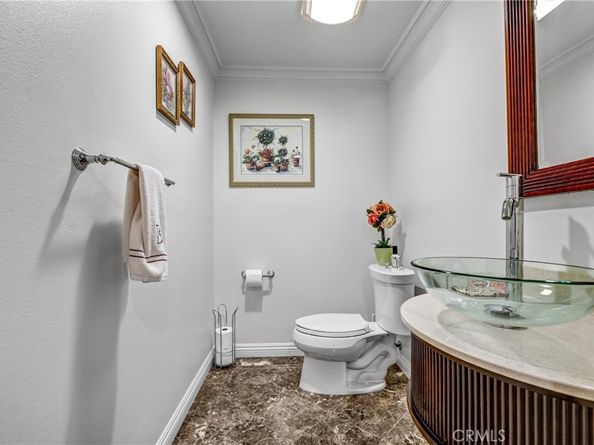 4533 Vista Del Monte Avenue 201, Sherman Oaks CA 91403