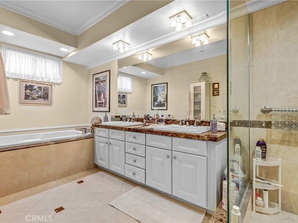 4533 Vista Del Monte Avenue 201, Sherman Oaks CA 91403