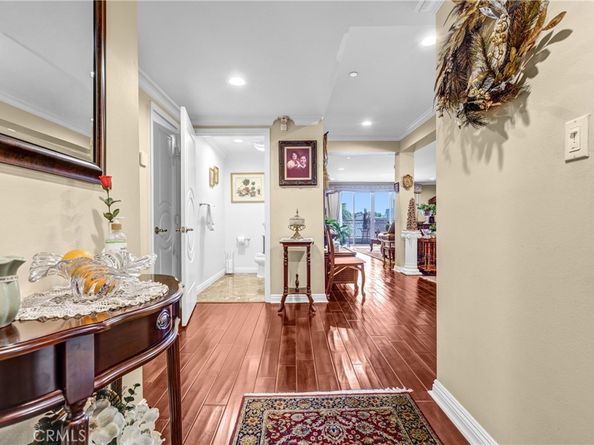 4533 Vista Del Monte Avenue 201, Sherman Oaks CA 91403