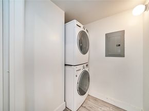 1036 S Serrano Avenue 205, Los Angeles CA 90006