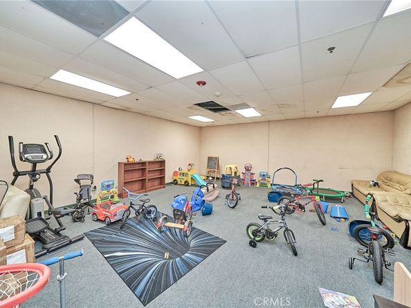 1036 S Serrano Avenue 205, Los Angeles CA 90006