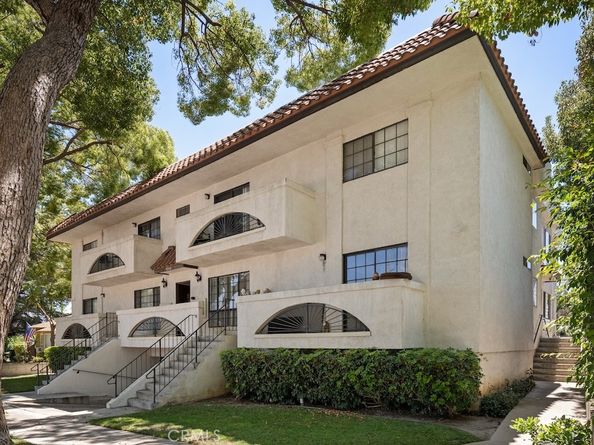 1544 N Edison Boulevard, Burbank CA 91505