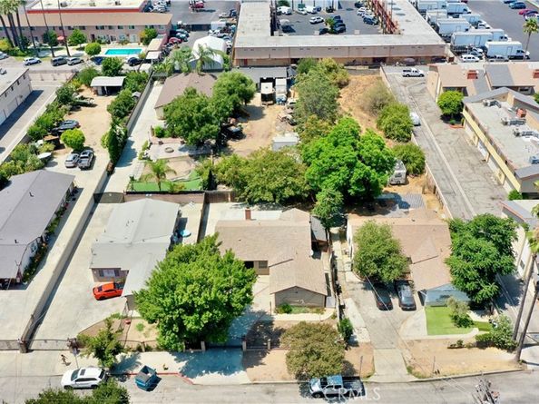 8417 Columbus Avenue, North Hills CA 91343