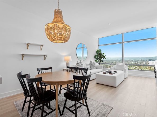 900 W Olympic Boulevard 34F, Los Angeles CA 90015