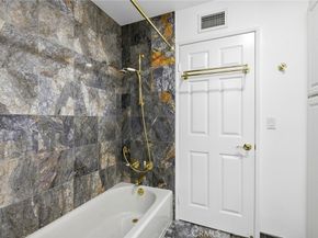 11822 Zelzah, Granada Hills CA 91344