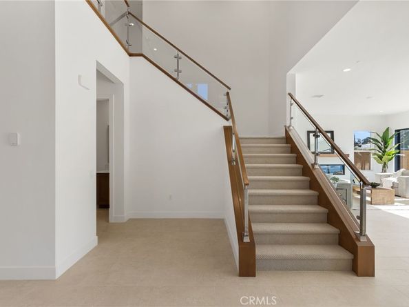 9530 N Andora Avenue, Chatsworth CA 91311
