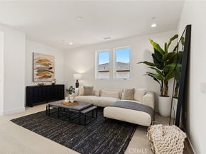9530 N Andora Avenue, Chatsworth CA 91311