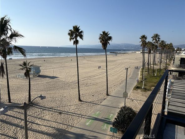 3011 Ocean Front Walk, Venice CA 90291