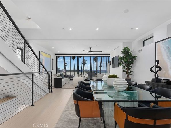 3011 Ocean Front Walk, Venice CA 90291