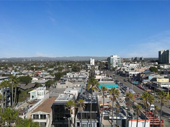 3011 Ocean Front Walk, Venice CA 90291