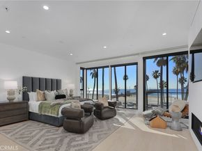 3011 Ocean Front Walk, Venice CA 90291