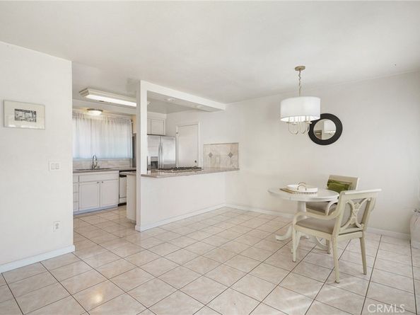 10521 Cedros Avenue, Mission Hills (San Fernando) CA 91345