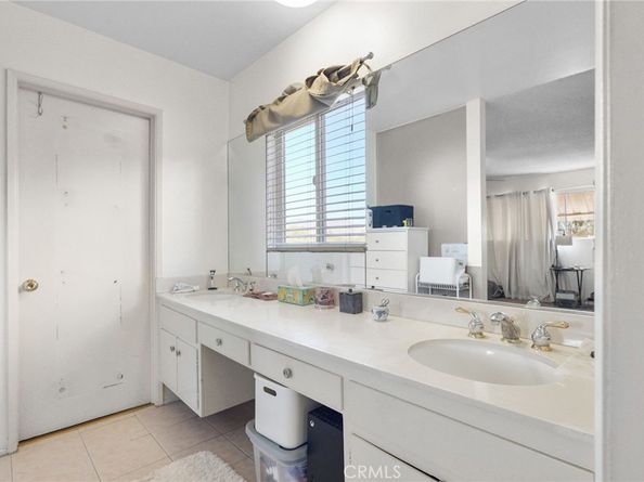 10521 Cedros Avenue, Mission Hills (San Fernando) CA 91345