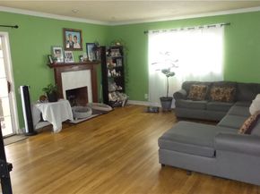 8354 Tampa Avenue, Northridge CA 91324
