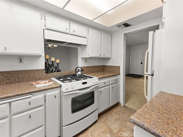 11337 Nebraska Avenue 305, Los Angeles CA 90025