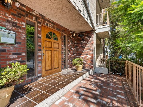 11337 Nebraska Avenue 305, Los Angeles CA 90025