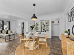 4416 8th Avenue, Los Angeles CA 90043