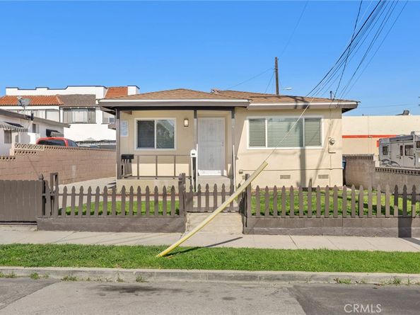 524 W 2nd Street, San Pedro CA 90731