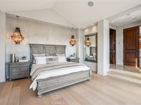 215 S Poinsettia Avenue, Manhattan Beach CA 90266