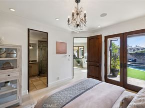 215 S Poinsettia Avenue, Manhattan Beach CA 90266