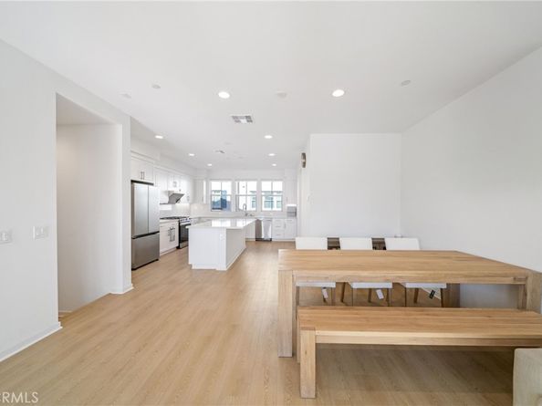 207 Colby Circle, Claremont CA 91711