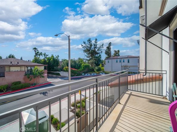 207 Colby Circle, Claremont CA 91711