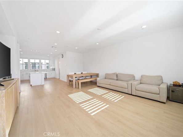 207 Colby Circle, Claremont CA 91711