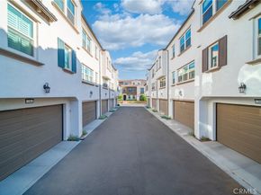 207 Colby Circle, Claremont CA 91711