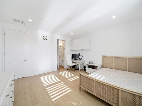 207 Colby Circle, Claremont CA 91711