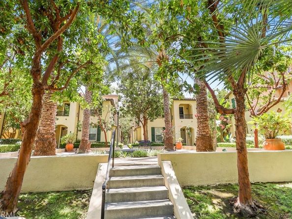 32 Perennial, Irvine CA 92603