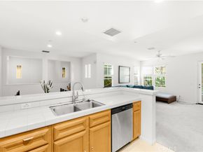32 Perennial, Irvine CA 92603