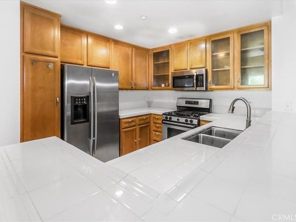 32 Perennial, Irvine CA 92603