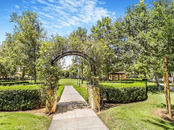 32 Perennial, Irvine CA 92603