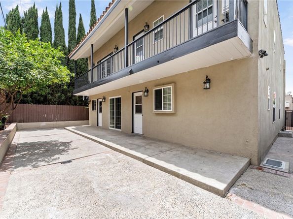 1960 Chariton Street, Los Angeles CA 90034